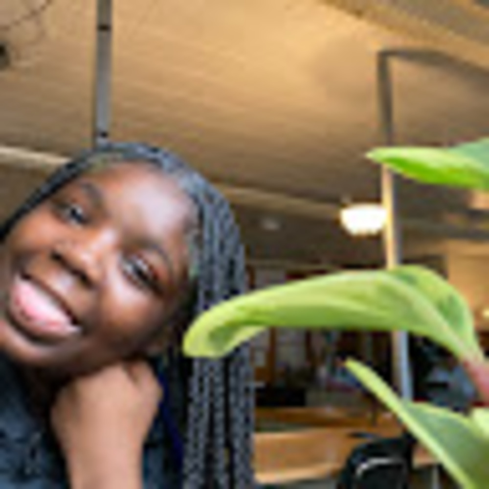 Meet your Posher, Niah